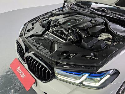 BMW 5 SERIES - 7