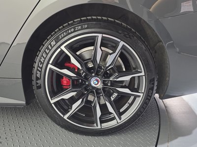 BMW I4 - 8