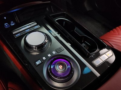 GENESIS G80 (RG3) - 9
