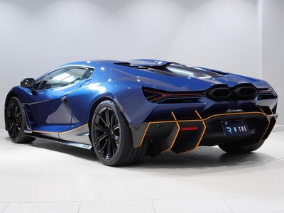 2024 Lamborghini REVUELTO thumbnail 16