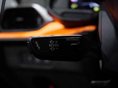 2024 Lamborghini REVUELTO thumbnail 58