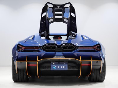 2024 Lamborghini REVUELTO thumbnail 31