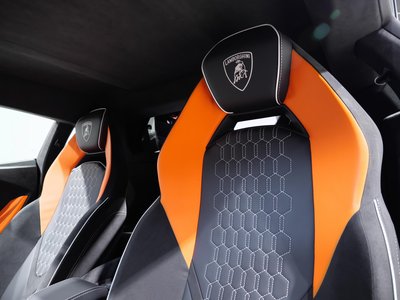 2024 Lamborghini REVUELTO thumbnail 48