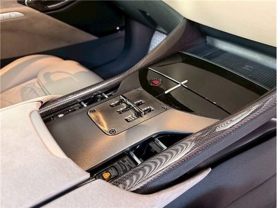 صورة مصغرة 52 لـ 2024 Ferrari PUROSANGUE