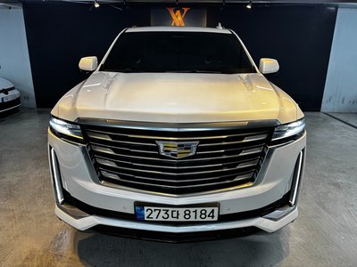 2021 Cadillac ESCALADE photo 2