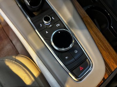 صورة مصغرة 14 لـ 2021 Cadillac ESCALADE 5TH GENERATION