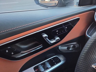 MERCEDES-BENZ GLC - 7