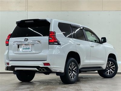 TOYOTA LAND CRUISER PRADO - 3