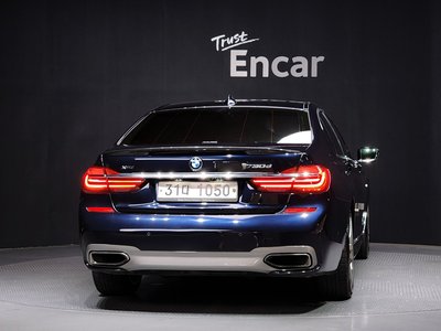 BMW 7 SERIES - 3