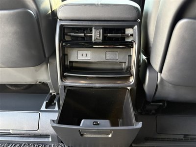 صورة مصغرة 30 لـ 2025 Toyota ALPHARD