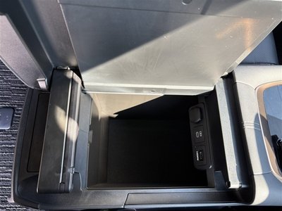 صورة مصغرة 22 لـ 2025 Toyota ALPHARD