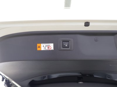 صورة مصغرة 53 لـ 2023 Toyota VELLFIRE