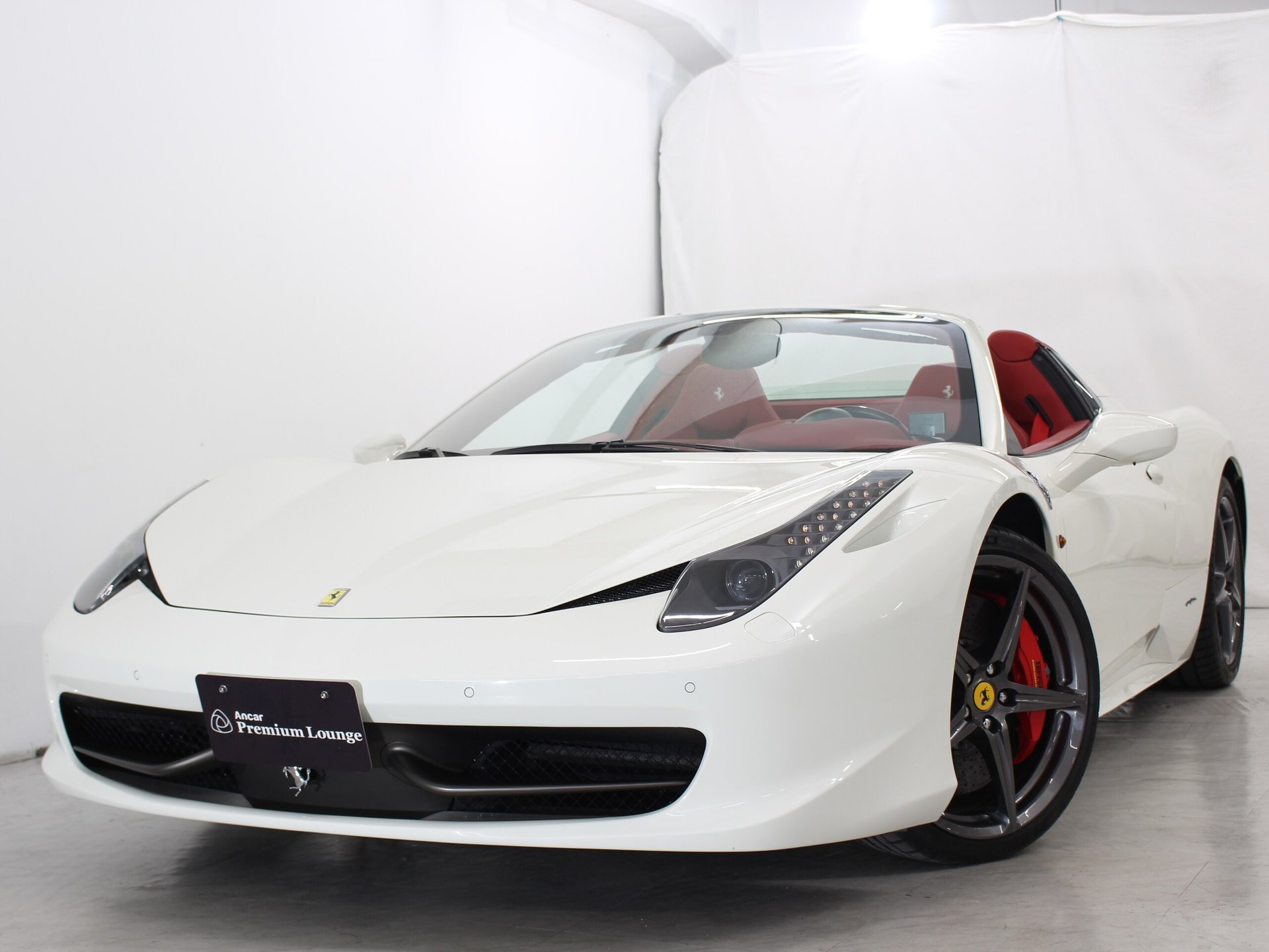 FERRARI 458 SPIDER - View 1
