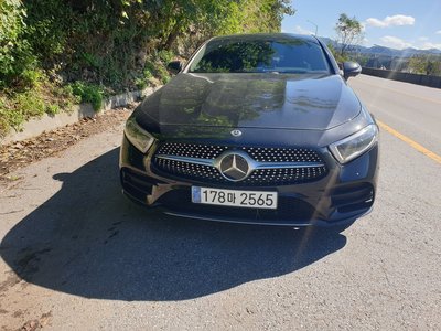 MERCEDES-BENZ CLS
