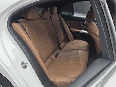 صورة مصغرة 18 لـ 2025 Mercedes-BENZ E-CLASS