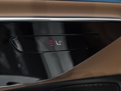 صورة مصغرة 30 لـ 2025 Mercedes-BENZ E-CLASS