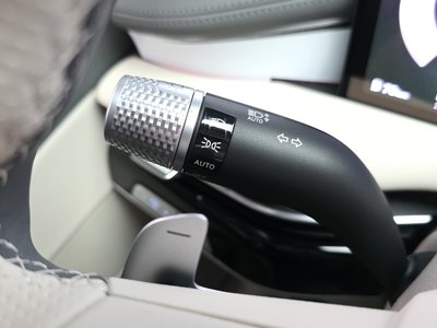 2026 Genesis G80 (RG3) thumbnail 26