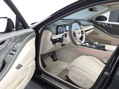2026 Genesis G80 (RG3) thumbnail 13