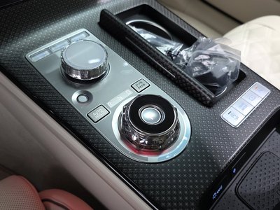 2026 Genesis G80 (RG3) thumbnail 12