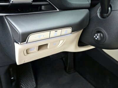 2021 Genesis GV80 — миниатюра 14