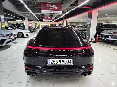 صورة 6 لـ 2024 Porsche PANAMERA