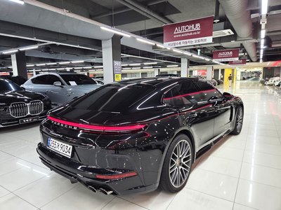 صورة 2 لـ 2024 Porsche PANAMERA