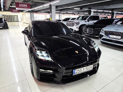 صورة 1 لـ 2024 Porsche PANAMERA