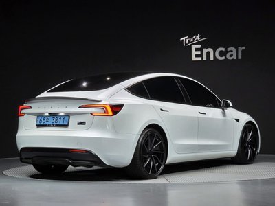 صورة 5 لـ 2024 Tesla MODEL 3