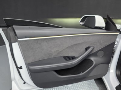 صورة مصغرة 14 لـ 2024 Tesla MODEL 3
