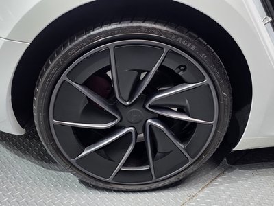 صورة 6 لـ 2024 Tesla MODEL 3