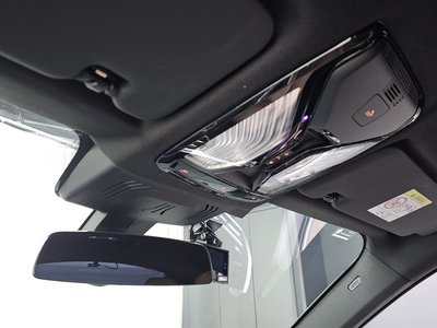 2021 BMW X6 — миниатюра 23
