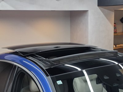 صورة 9 لـ 2023 Mercedes-BENZ GLC