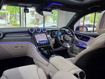 صورة 2 لـ 2023 Mercedes-BENZ GLC