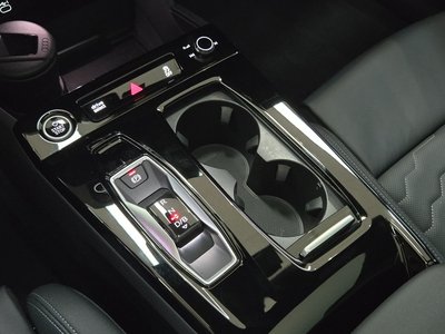 2025 AUDI A6 E-TRON — фото 9