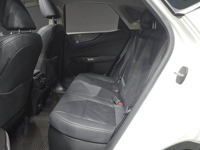 2024 Lexus NX — миниатюра 18