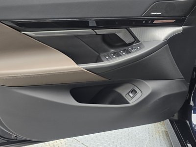 2024 BMW 5 SERIES — миниатюра 14