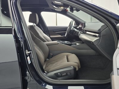 2024 BMW 5 SERIES — миниатюра 16