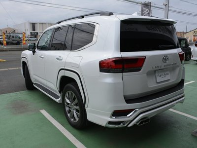 TOYOTA LAND CRUISER - 8