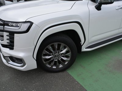 TOYOTA LAND CRUISER - 6