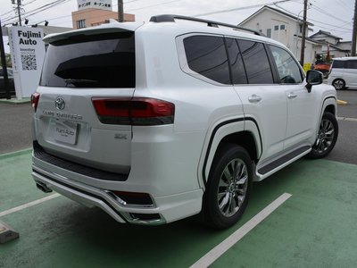TOYOTA LAND CRUISER - 9