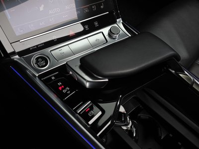 AUDI E-TRON - 9