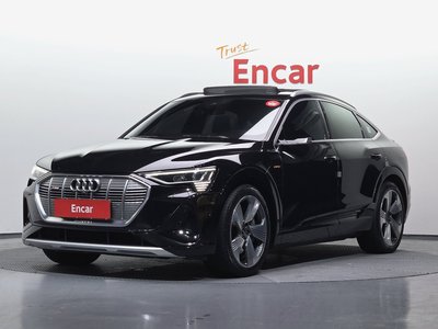 AUDI E-TRON - 1