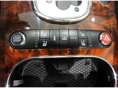 BENTLEY FLYING SPUR 2013 thumbnail 45