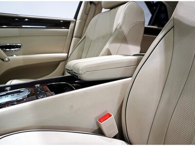 BENTLEY FLYING SPUR 2013 thumbnail 48