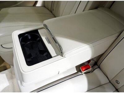 BENTLEY FLYING SPUR 2013 thumbnail 50