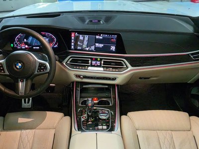 2021 BMW X7 — фото 4