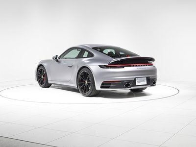2023 Porsche 911 photo 8