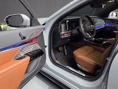 BMW 7 SERIES - 10