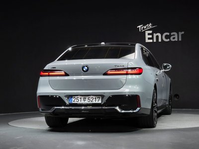 BMW 7 SERIES - 3