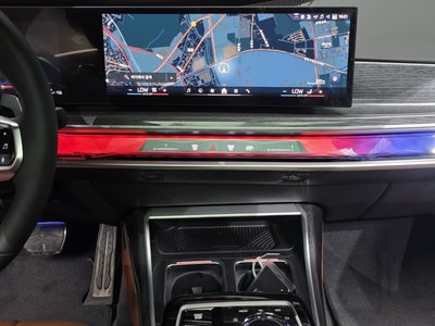 2025 BMW 7 SERIES — миниатюра 14